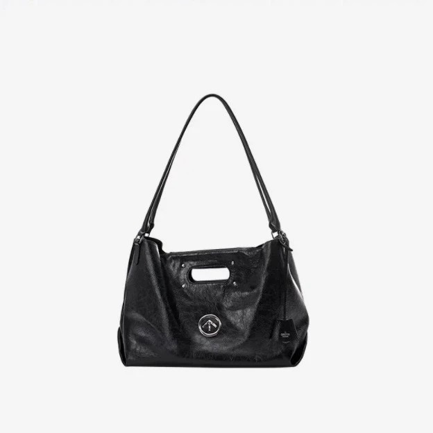 Arrow Tote Bag in Solid Color — detail close-up