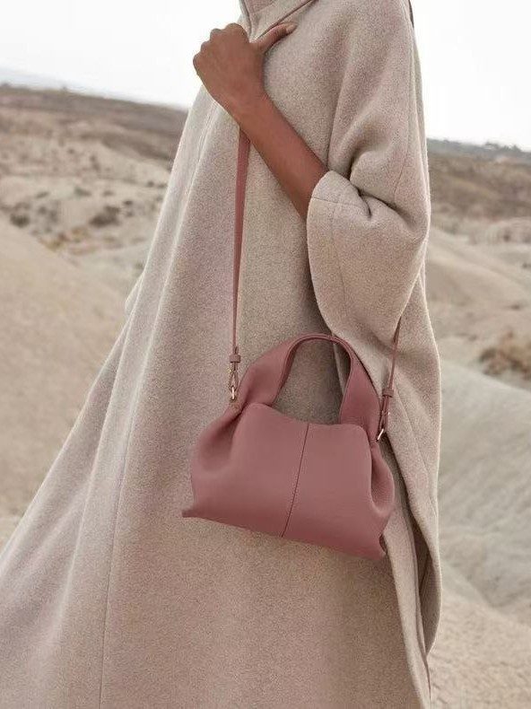 Cloud Dumpling Top-Handle Shoulder Bag in Black — interior view