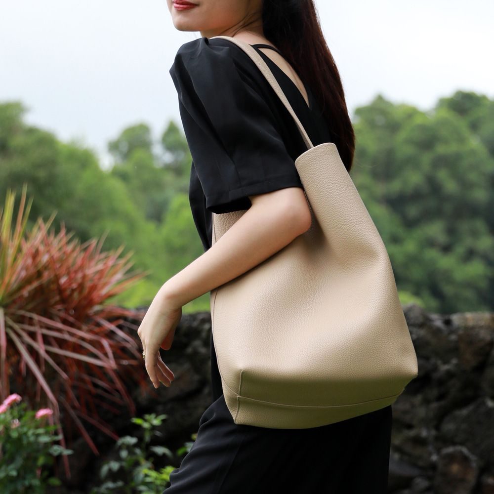 Japanese-Minimalist Leather Bucket Tote Bag by JINMAN