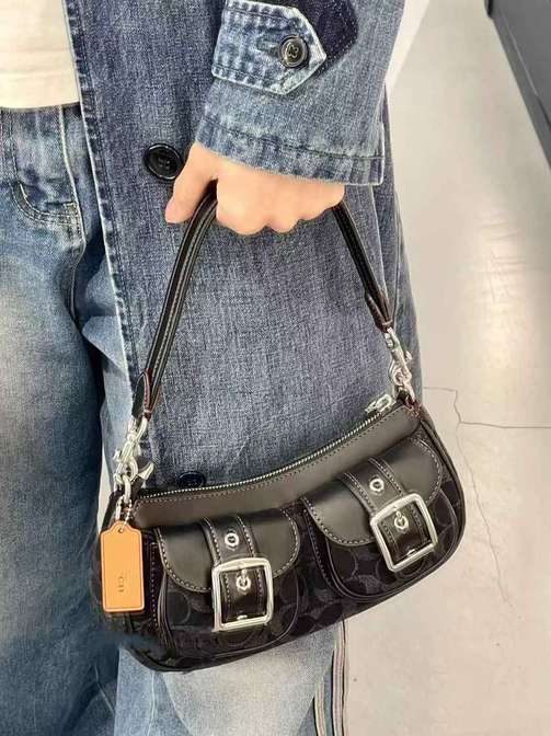 Underarm Baguette Crossbody Bag in Classic — color comparison