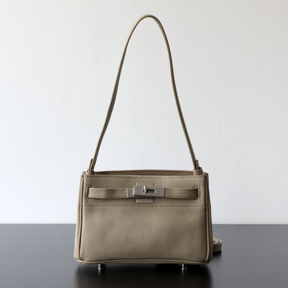 Underarm Kelly-Style Leather Crossbody Bag in Black — view 11