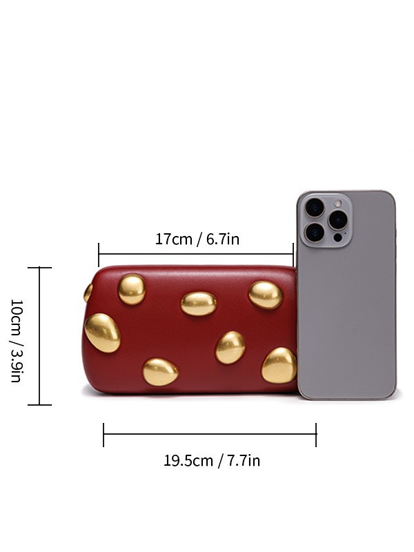 Vintage Underarm Crossbody Phone Bag in Black — side angle