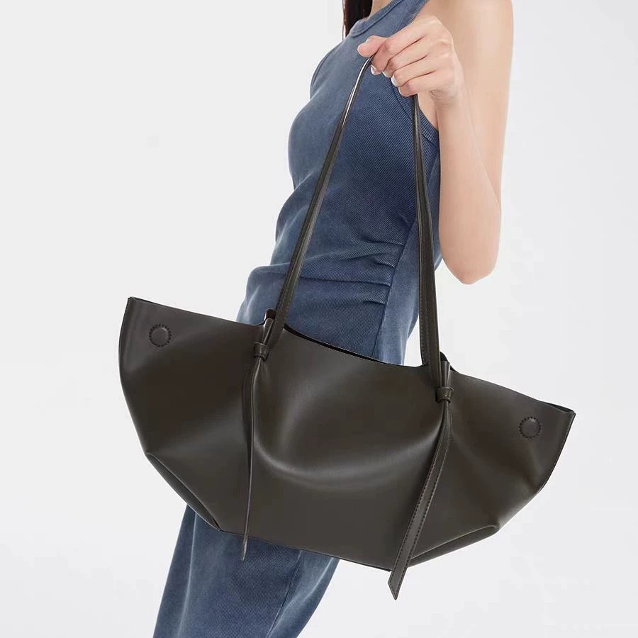 Wrinkled Leather Tote Bag — Tote Bags handbag