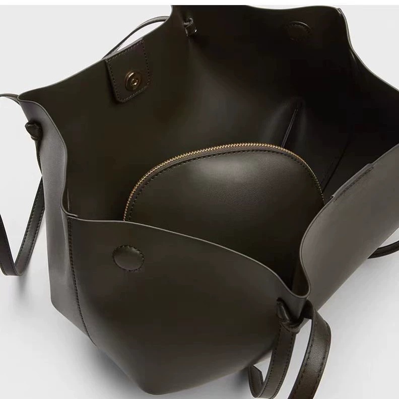 Wrinkled Leather Tote Bag in Dark Coffee — interior view