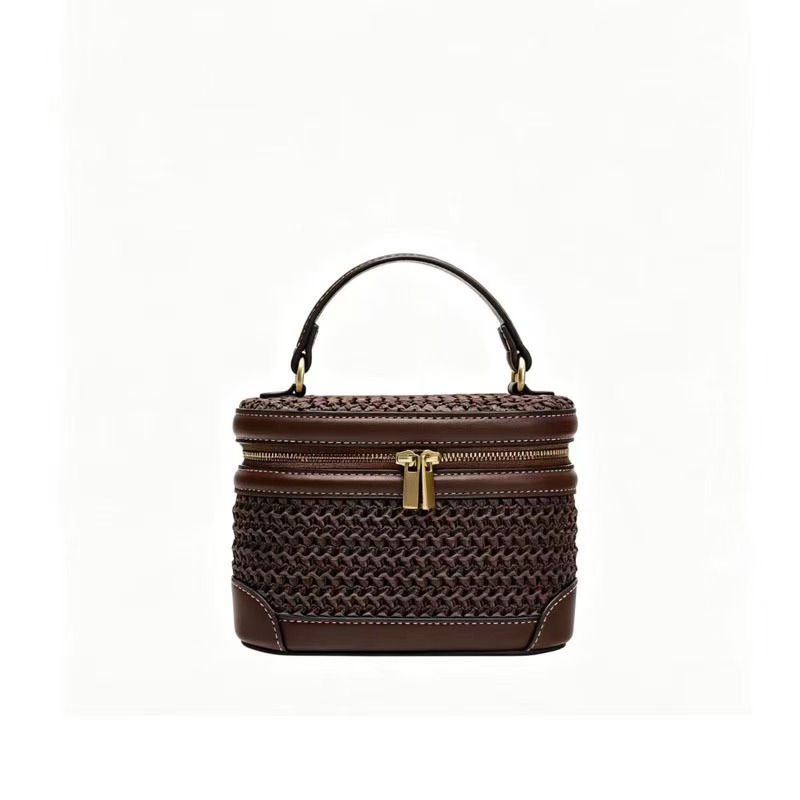 Shoulder bags collection